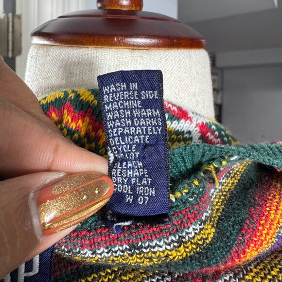 GAP 90s Y2K Vintage Celtic Scandinavian Fair Isle Funky Sweater Vest (SZ M) - Picture 13 of 13
